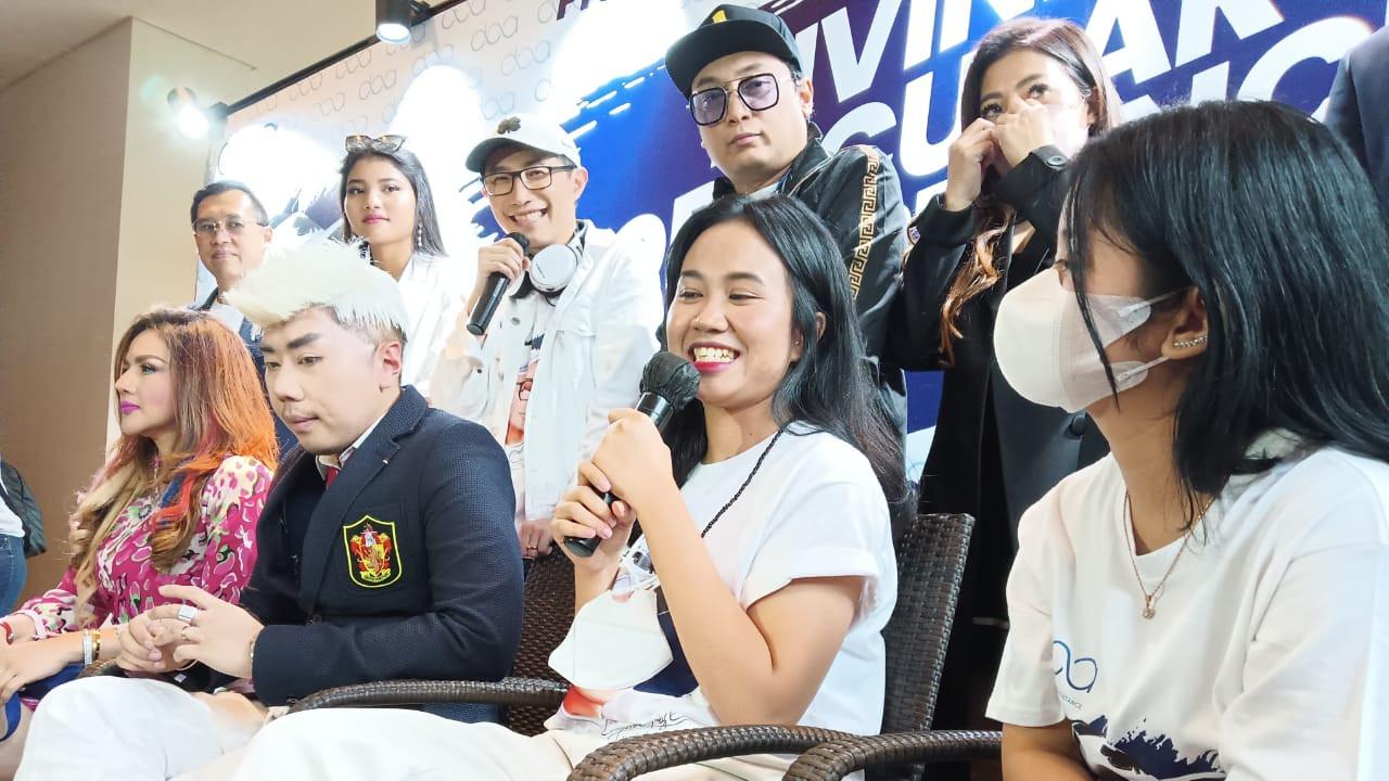 Mayang and Chika Encourage People to Release Emotional Burdens Through Coach Rheo’s Method